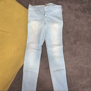 Hollister skinny jeans 💫